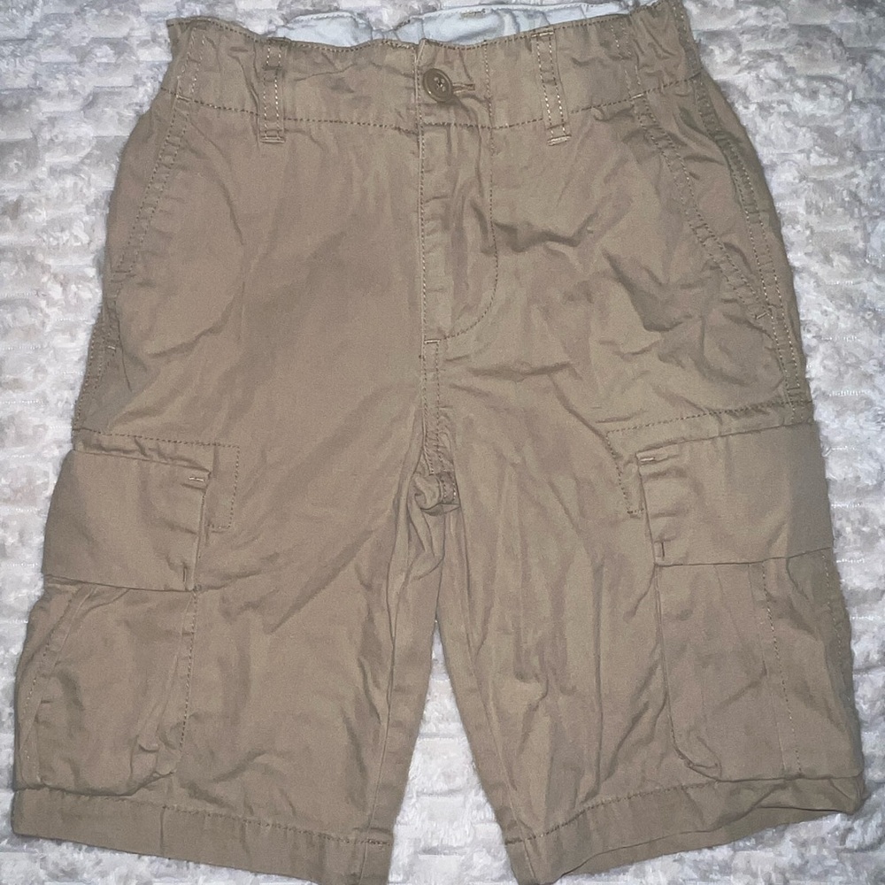 Boys Gap khaki shorts, sz 8